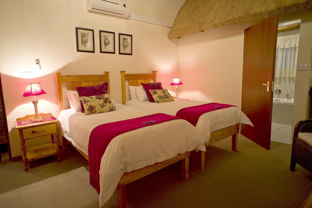 The Willows Guesthouse Bloemfontein Extérieur photo