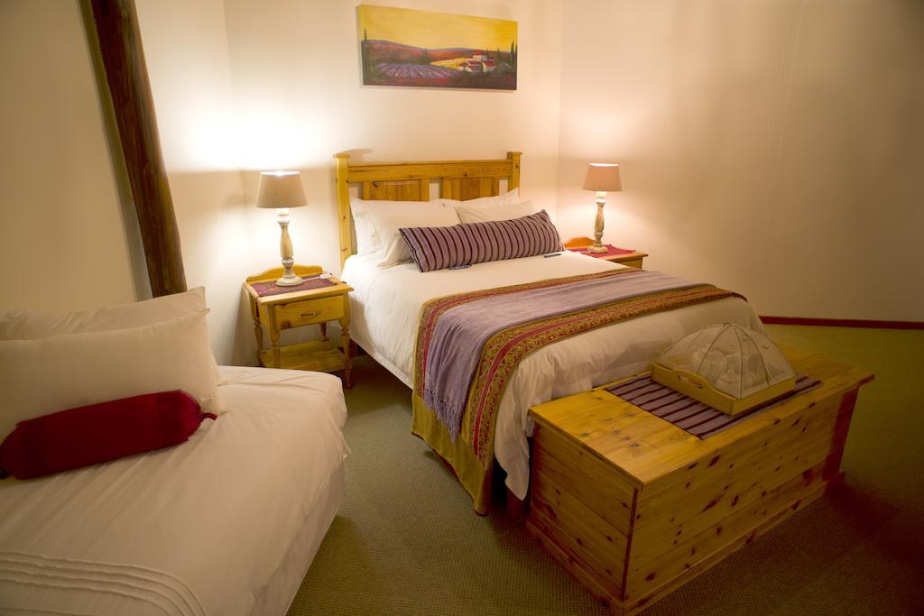 The Willows Guesthouse Bloemfontein Extérieur photo